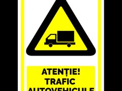 indicator atentie trafic autovehicule